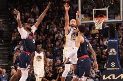 HuaTiHui-关于勇士主场惨遭溃败，快船逆转获胜的信息