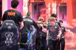 HuaTiHui-FLY逆转FNC，Selfmade惊艳世界