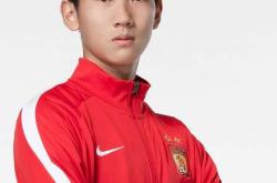 华体会皇马赞助商-塞尔维亚队连战拉维奇表现抢眼，获得关注