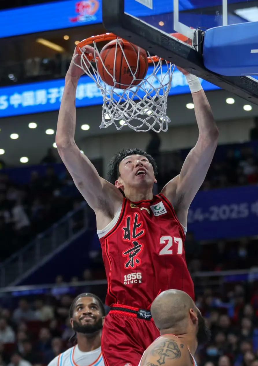 天津男篮不敌对手，连败势头难以止住