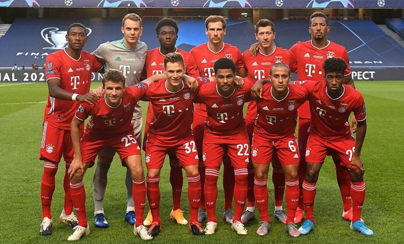 塞维利亚力克波兰，科曼爆发神勇