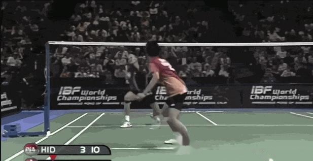 印尼羽毛球队横扫马来西亚羽毛球队，陶菲克送出助攻